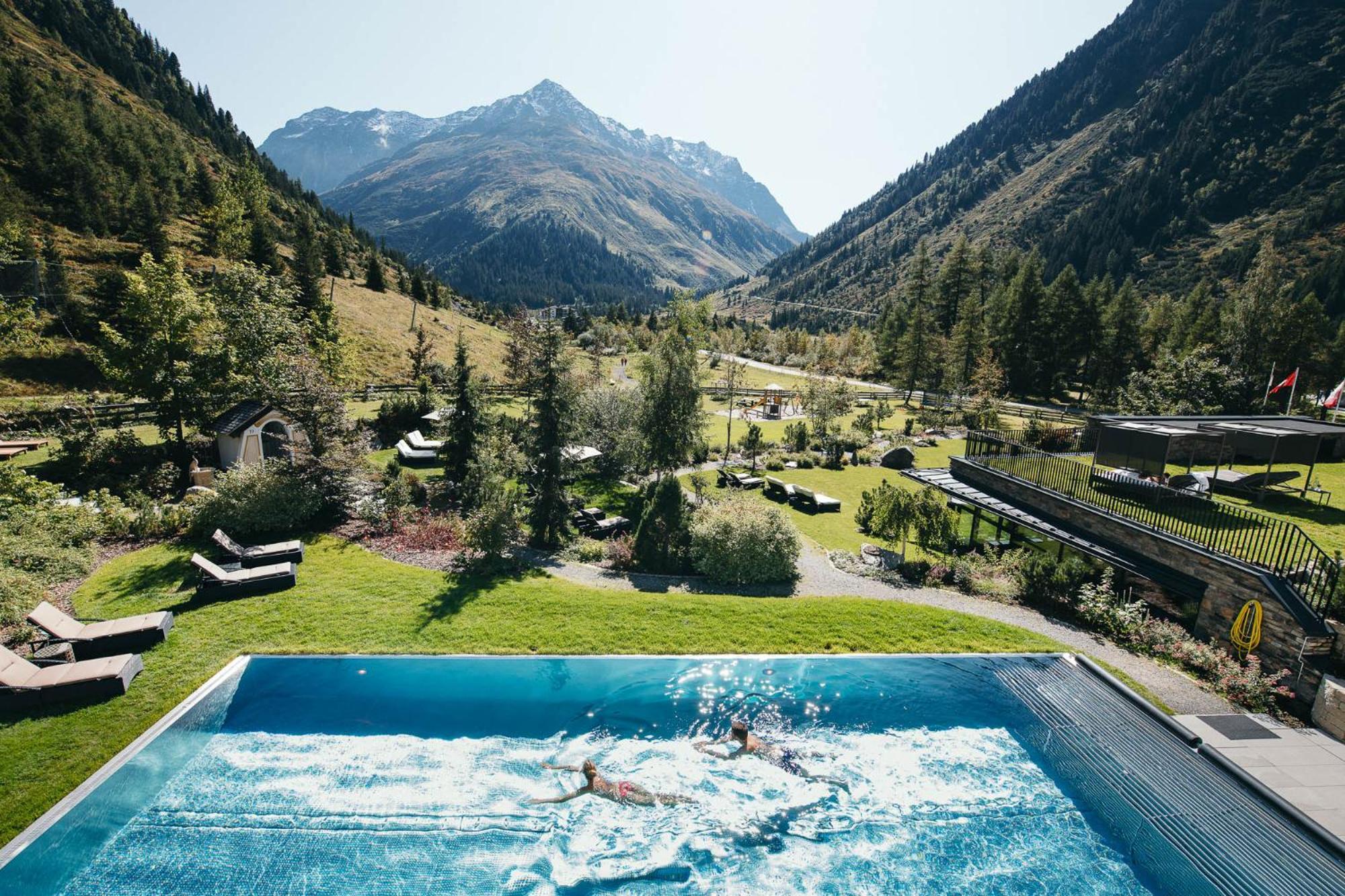 Verwoehnhotel Wildspitze Sankt Leonhard im Pitztal Kültér fotó